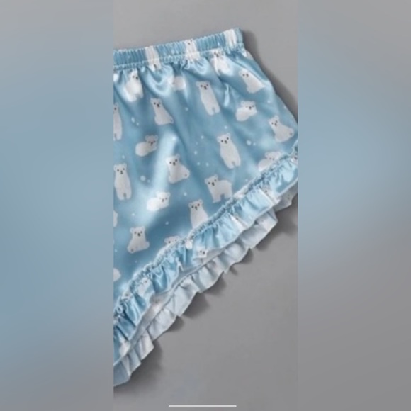 Cute Adjustable Straps Crop Cami Top & Satin Ruffle Trim W/Bears Short Shorts - Picture 4 of 4